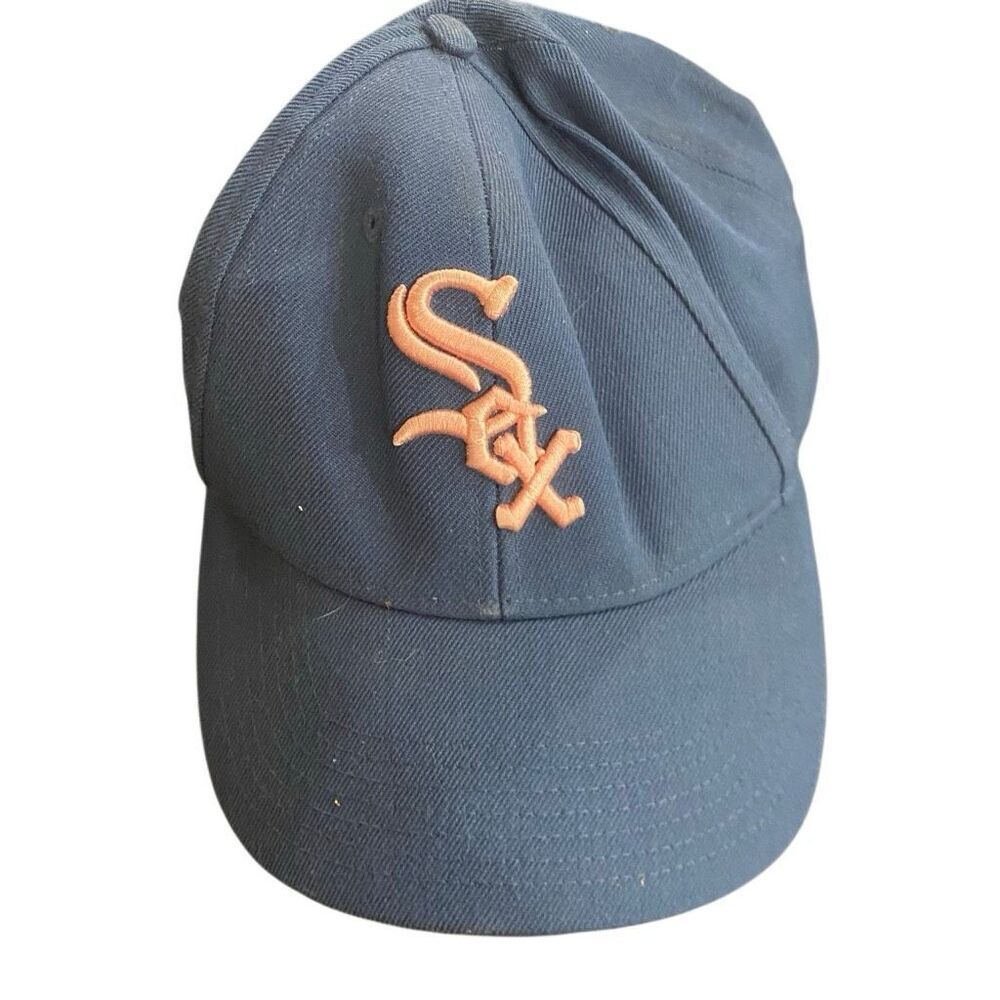 Vintage Coopertown Collection white Sox hat blue white 2005 World Series
